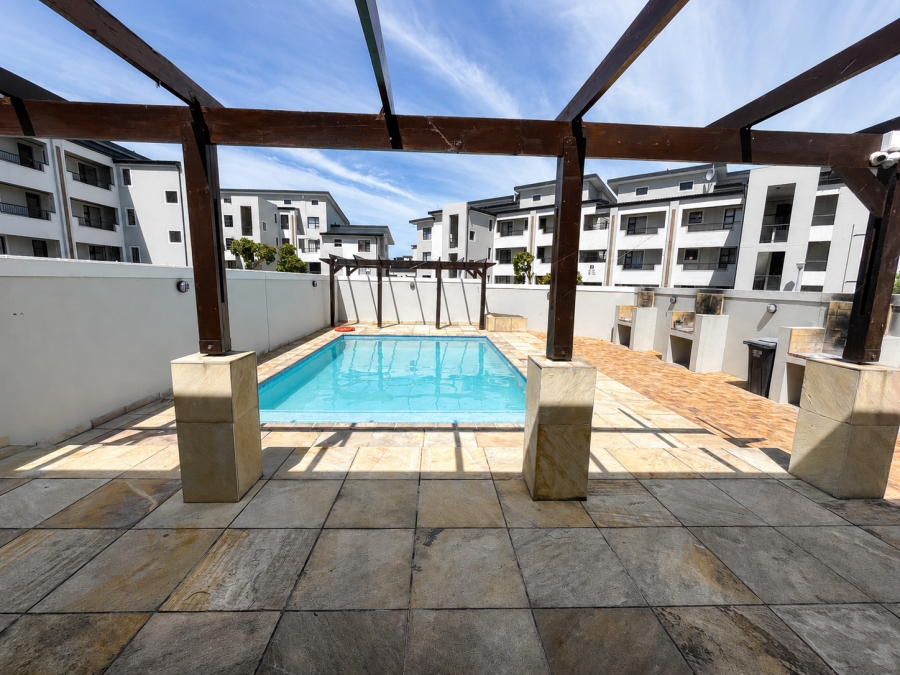 To Let 2 Bedroom Property for Rent in Burgundy Estate Western Cape